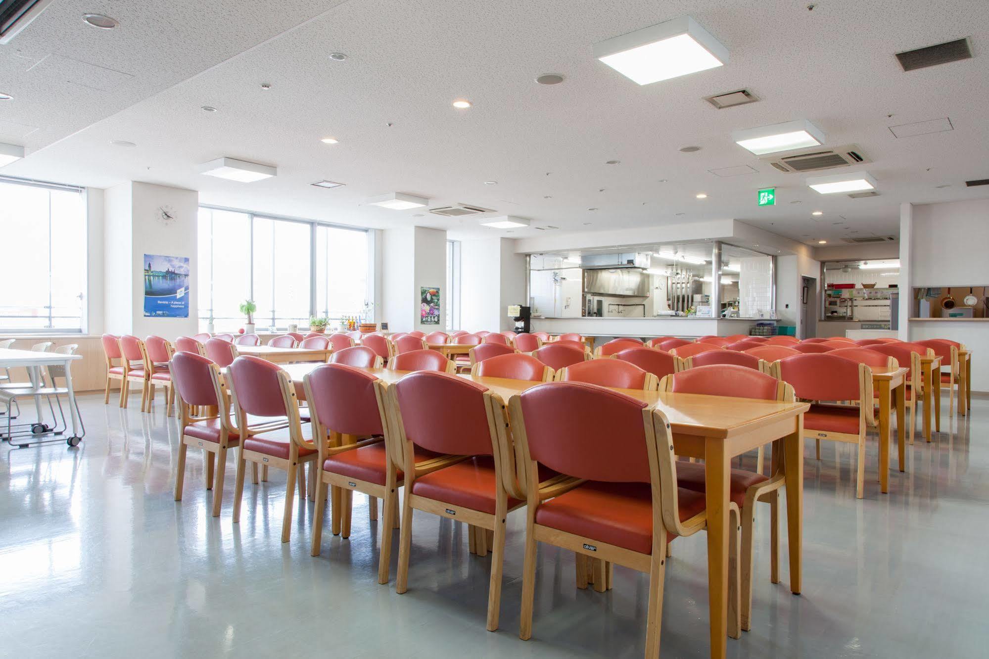 Shin-Osaka Youth Hostel Luaran gambar