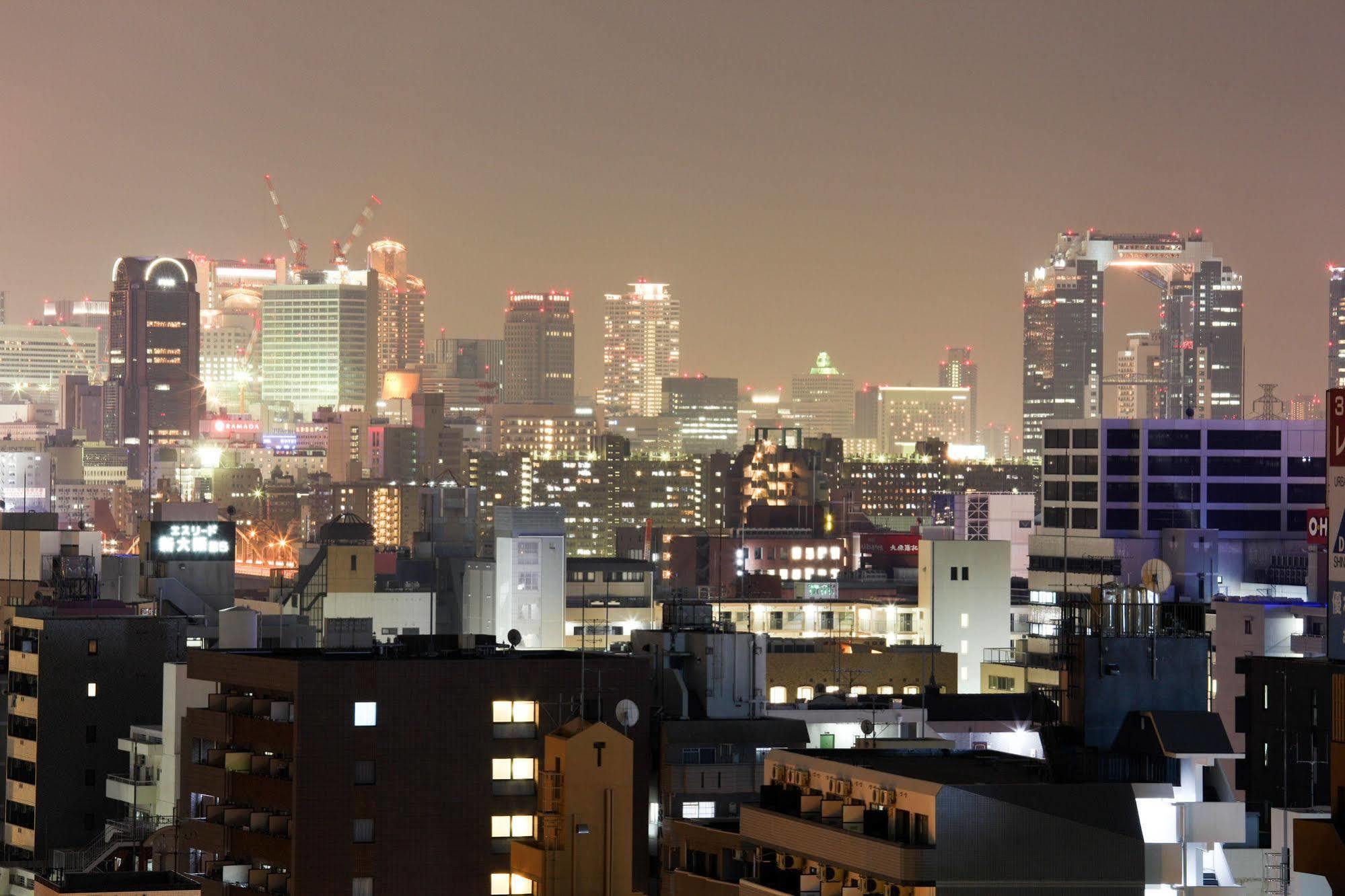 Shin-Osaka Youth Hostel Luaran gambar
