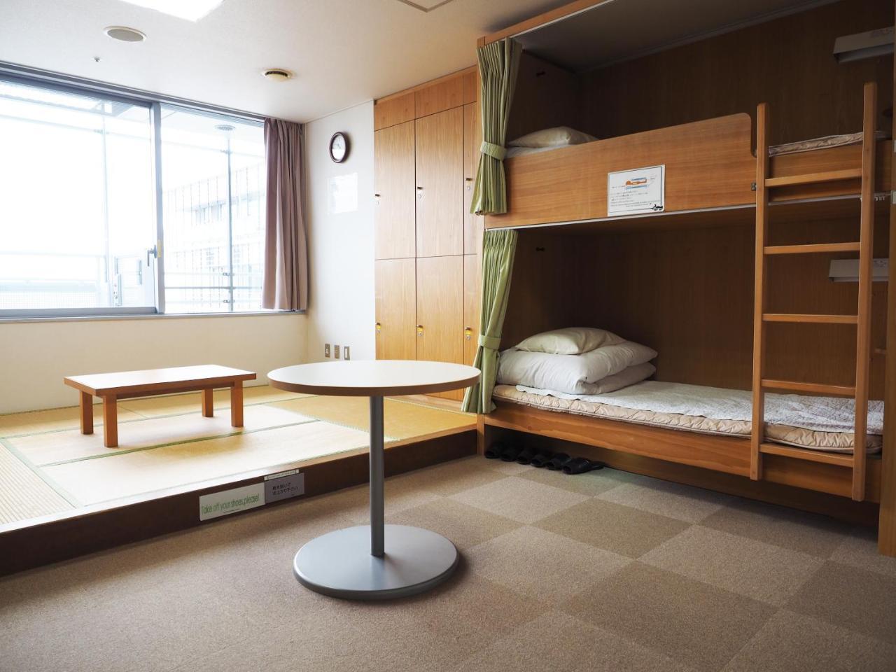 Shin-Osaka Youth Hostel Luaran gambar