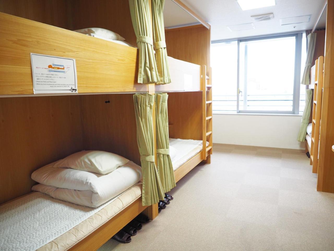 Shin-Osaka Youth Hostel Luaran gambar