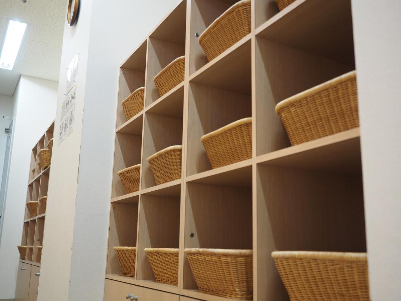 Shin-Osaka Youth Hostel Luaran gambar