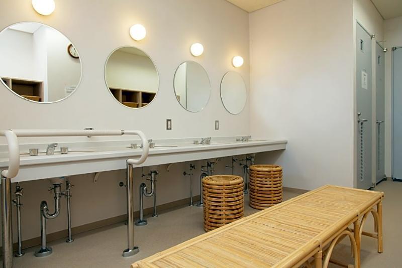 Shin-Osaka Youth Hostel Luaran gambar